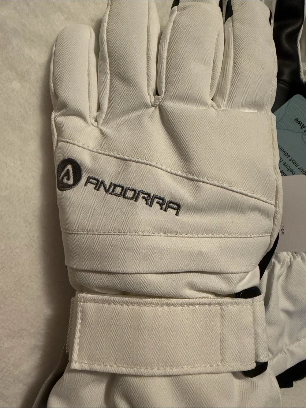 ANDORRA Women's Waterproof Touchscreen Ski Gloves Size Small NWT